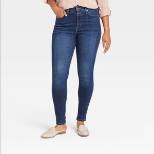 Universal thread fleece lined jeans